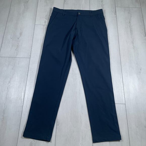 Lululemon Pants Men's 33x31 Navy Classic Fit Golf Commission Performance - Picture 1 of 12